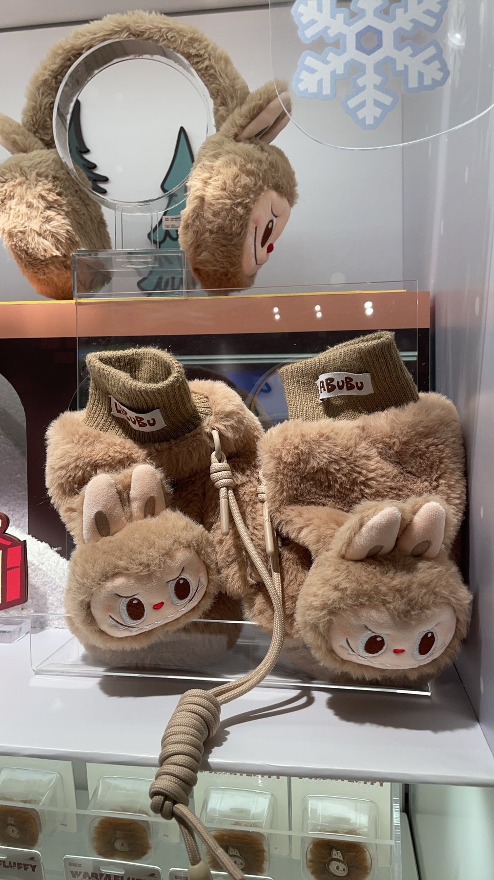 棕色LABUBU毛絨造型斜背小袋
