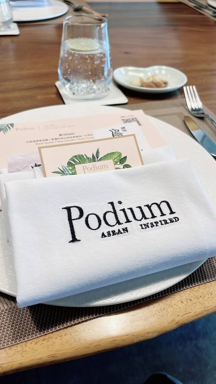 Podium 法式私廚餐桌擺設