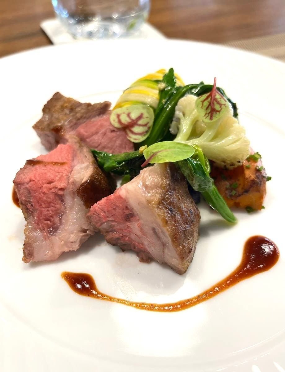 Podium 伊比利豬主餐