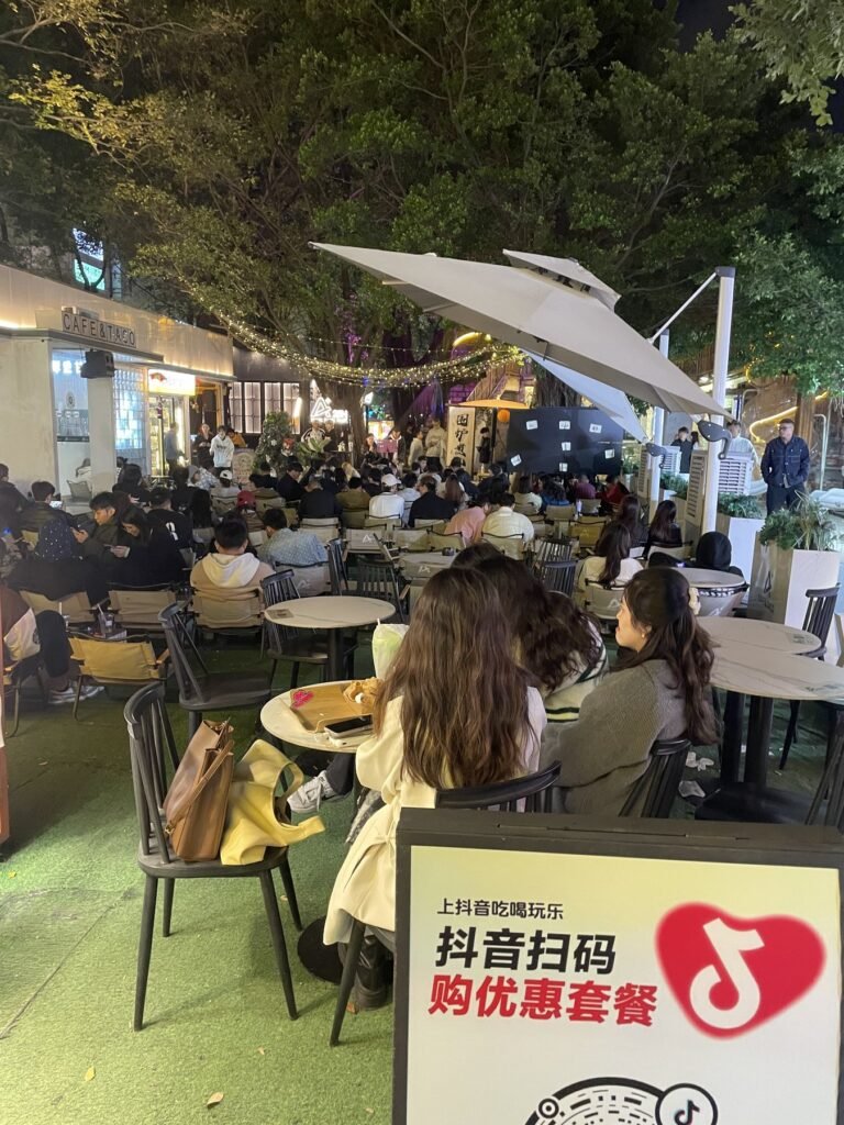 佛山創意產業園戶外座位區